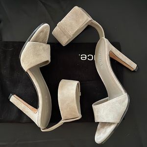 VINCE Grey suede heels sz 36